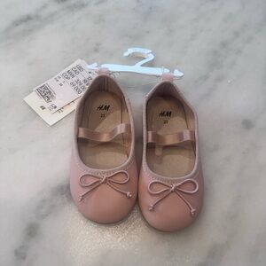 NWT H&M Girls' Pink Ballet Flats with Bow - Size 23